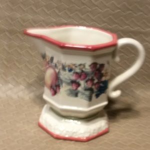 Sweet Country Harvest Creamer